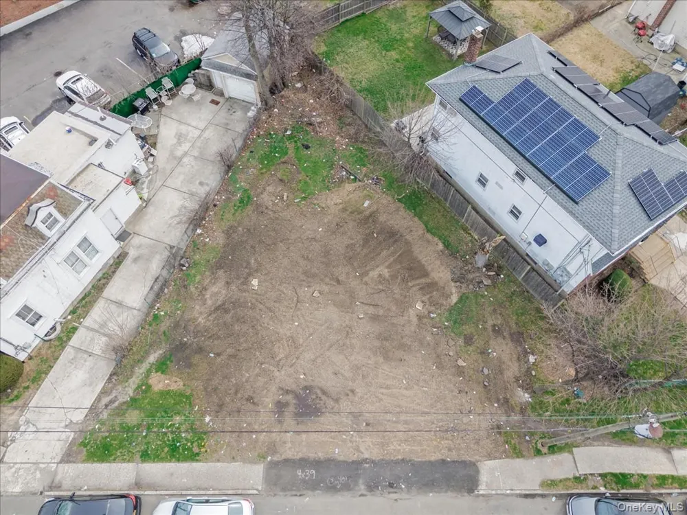 43 Peninsula Boulevard Hempstead, NY 11550