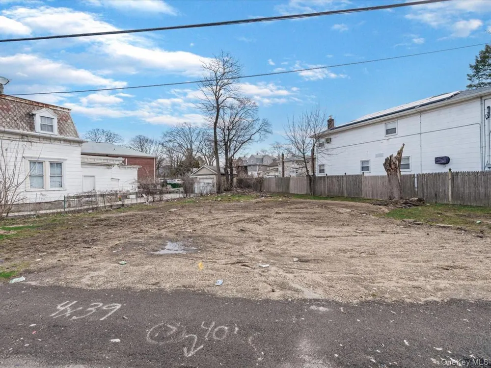 43 Peninsula Boulevard Hempstead, NY 11550