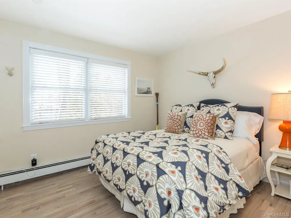 42 Oak Street Westhampton Beach, NY 11978