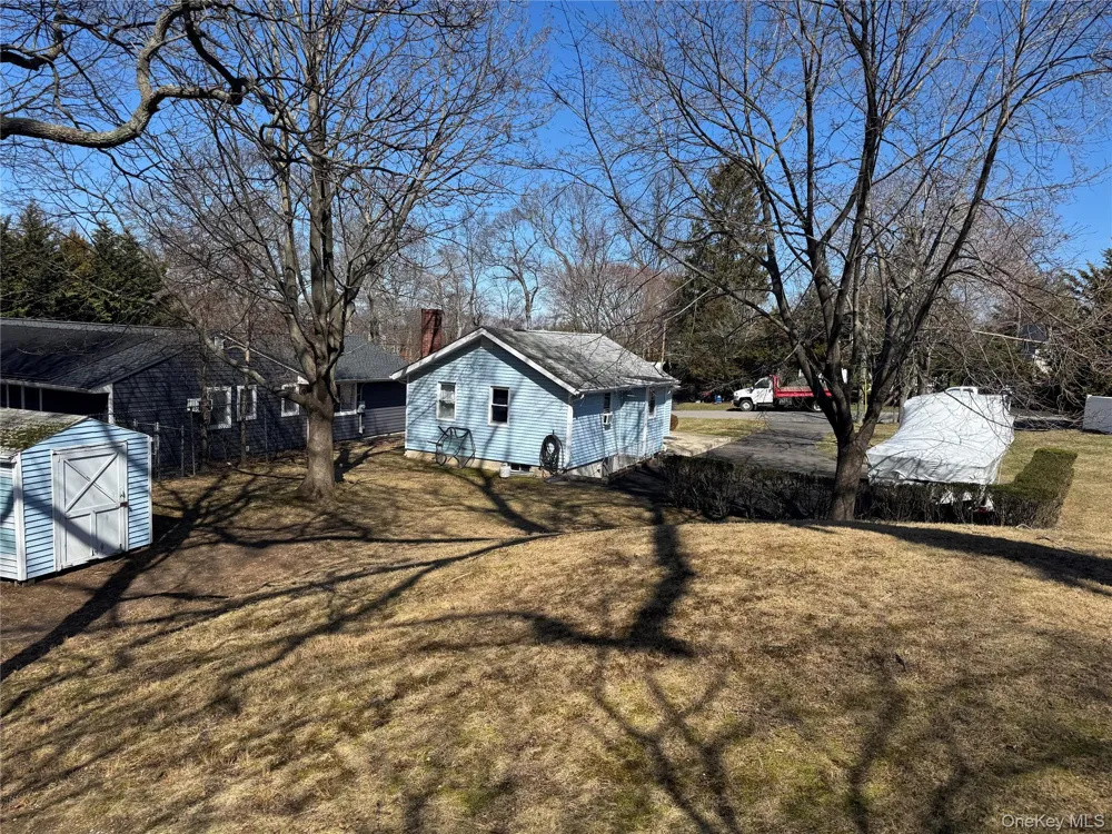 44 Cedar Drive Miller Place, NY 11764