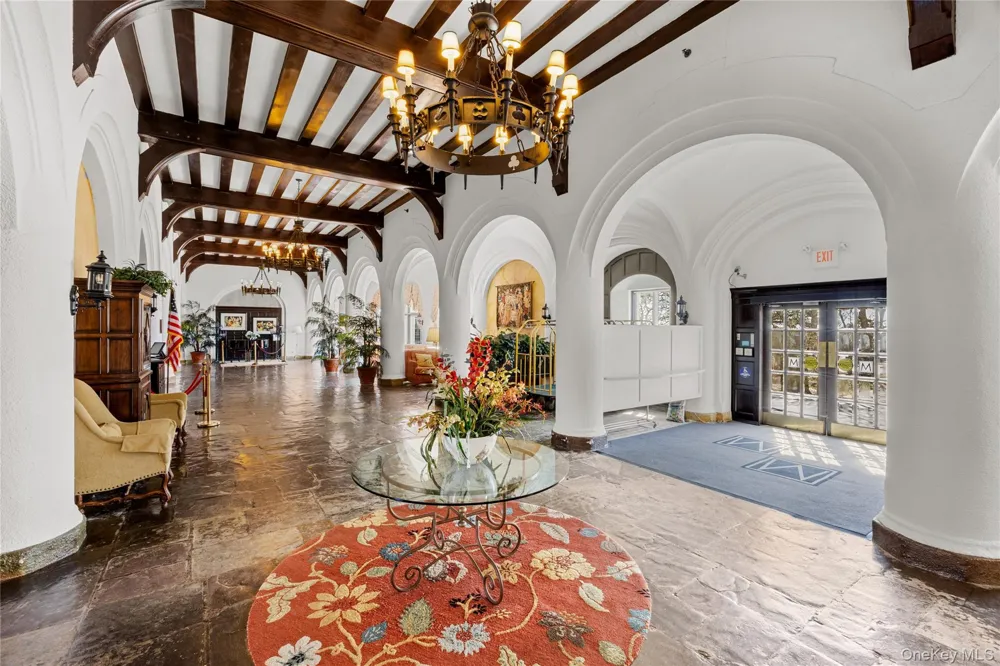 236 Edgemere Street #314 Montauk, NY 11954