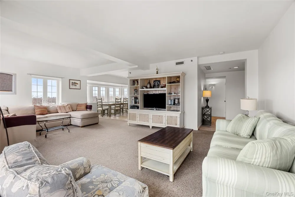 236 Edgemere Street #314 Montauk, NY 11954