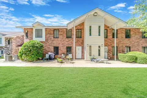 9 Kiowa Court #9