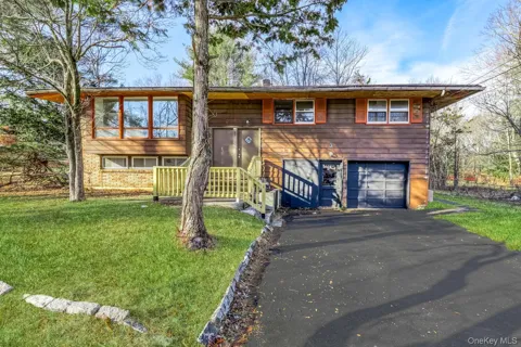 3 Camp Hill Road