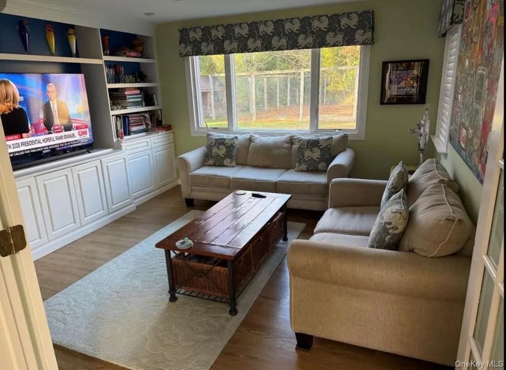 9 Old Mill Lane Remsenburg, NY 11960