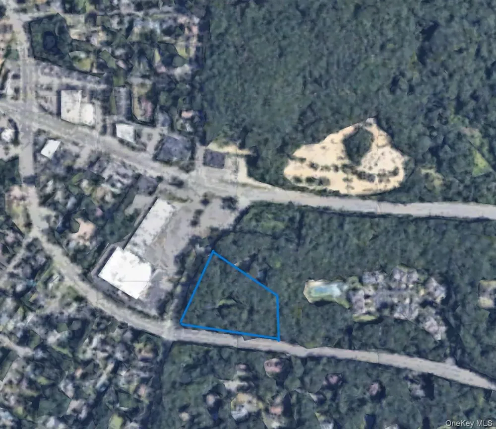 684 Old Country Road Huntington Station, NY 11746