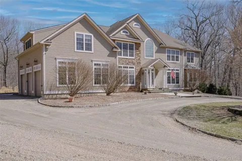 380 Southbury Road