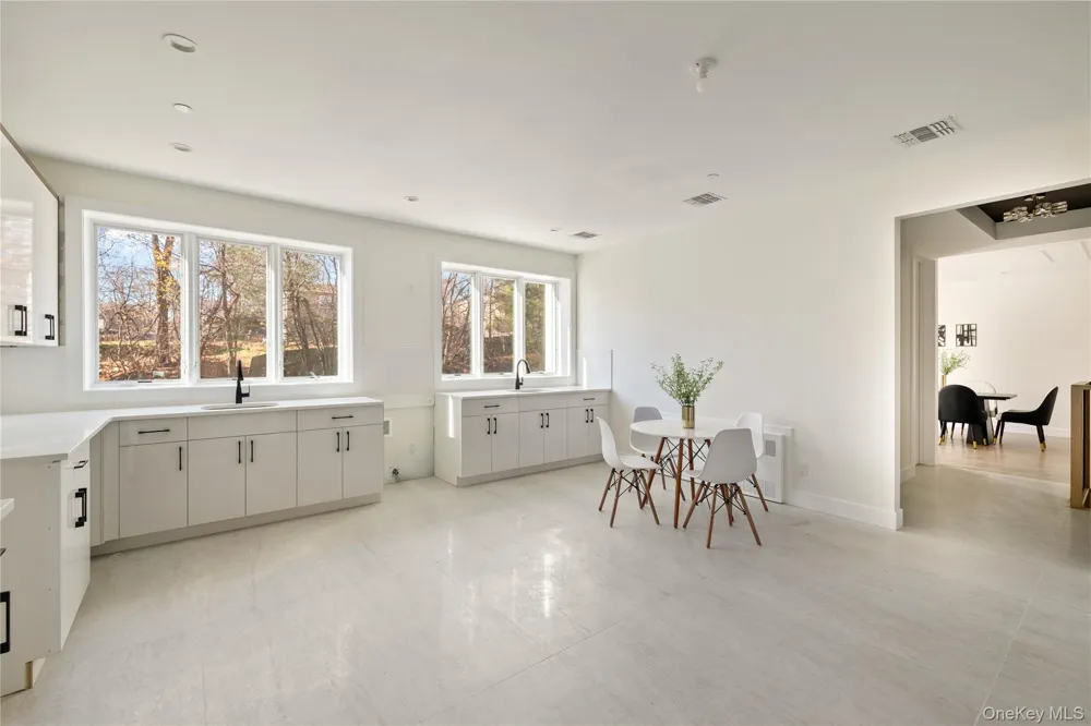 3 Valley Way #321 Spring Valley, NY 10977