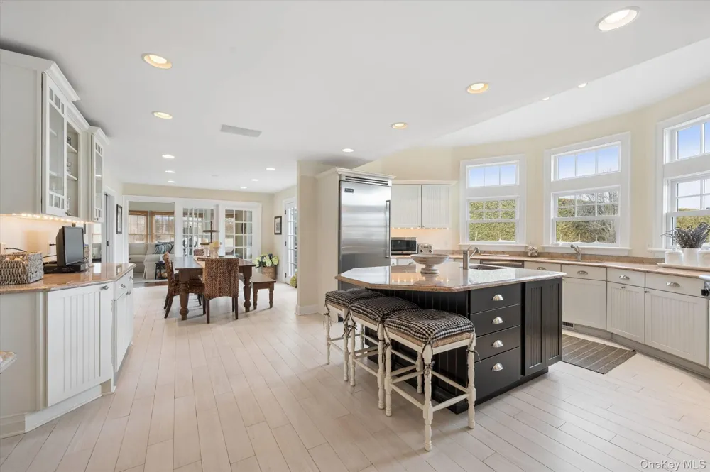 26 Odgen Lane Quogue, NY 11959