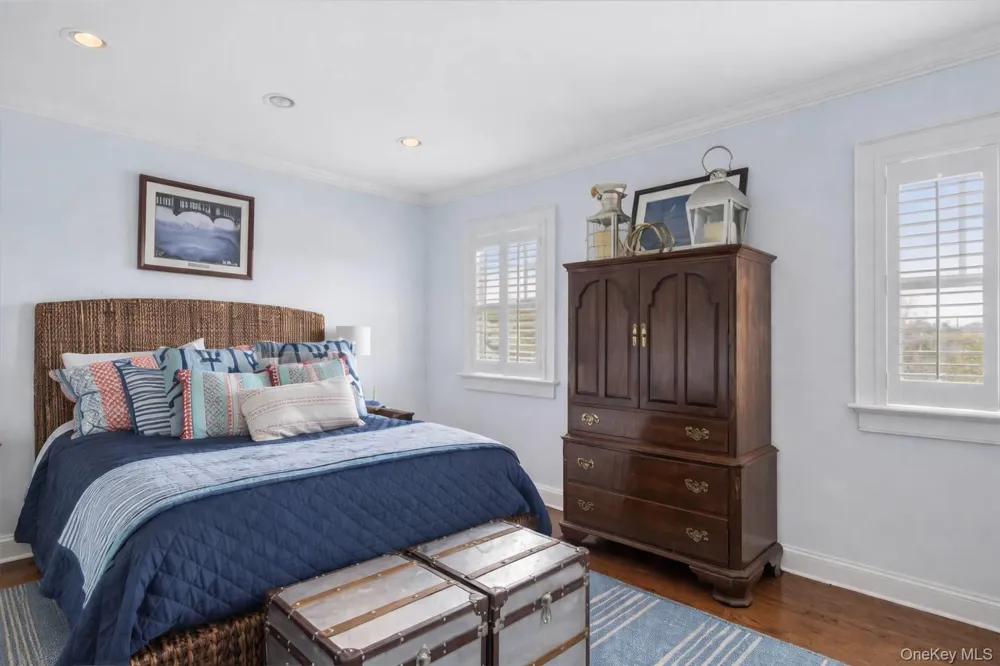 26 Odgen Lane Quogue, NY 11959