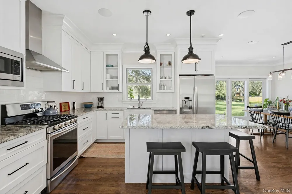 134A Montauk Highway Westhampton, NY 11977