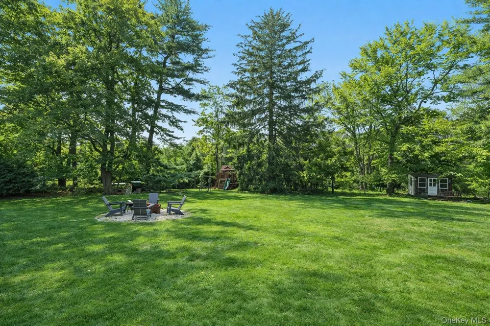 134A Montauk Highway Westhampton, NY 11977
