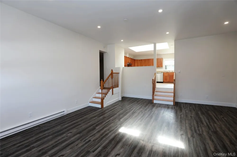 14311 9W Call Listing Agent, NY 12124