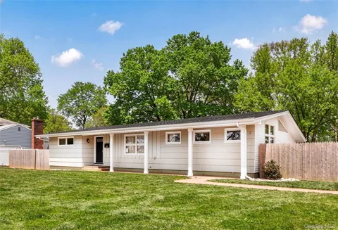 58 Howells Point Road