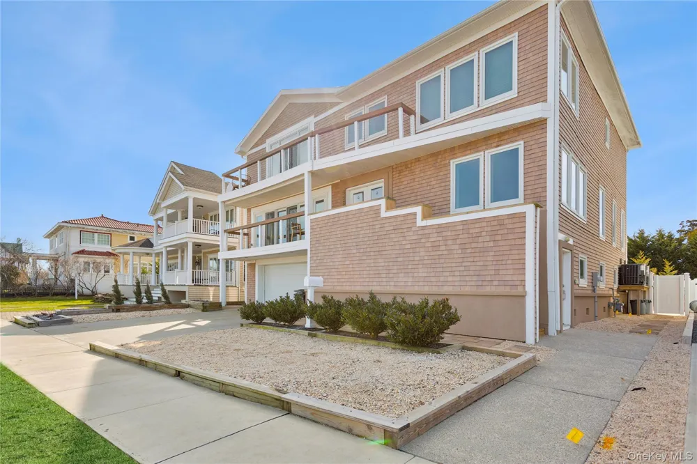 416 W Bay Drive Long Beach, NY 11561