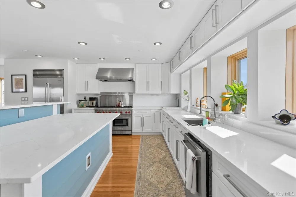 416 W Bay Drive Long Beach, NY 11561