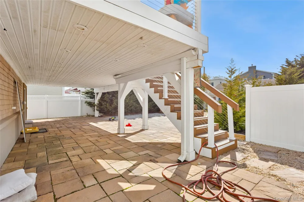 416 W Bay Drive Long Beach, NY 11561