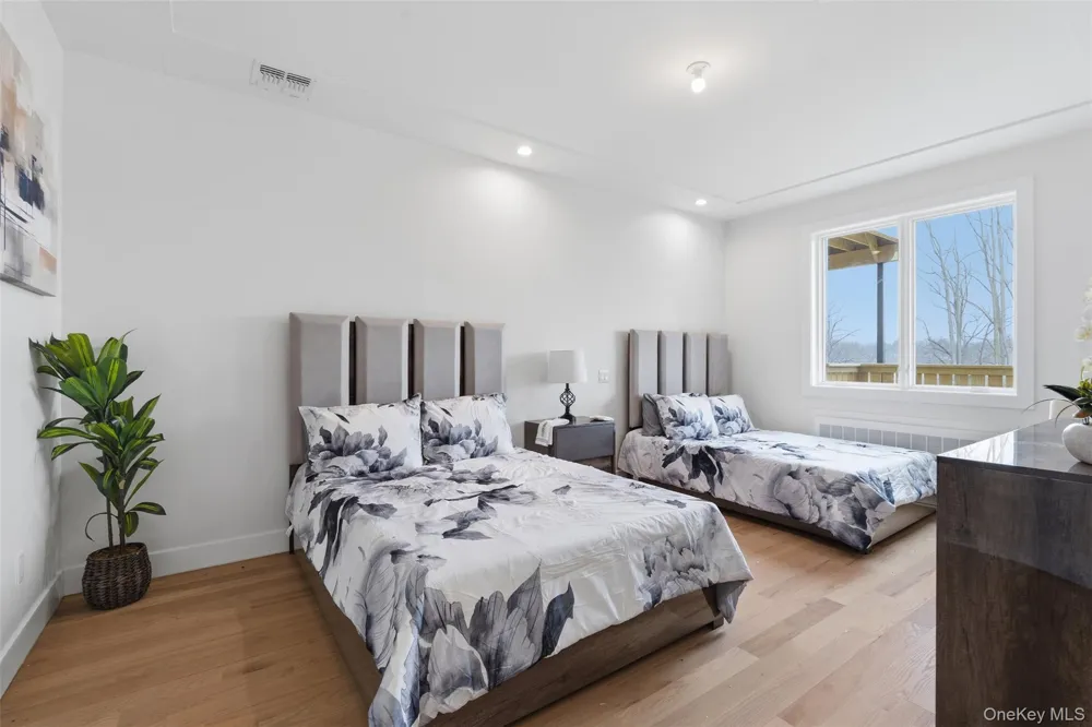3 Valley Way #320 Spring Valley, NY 10977