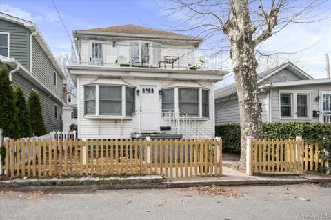 7 Poplar Avenue #7