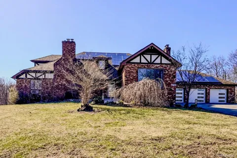 250 Maloney Road