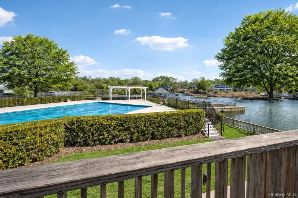3013 Mitchell Road Westhampton Beach, NY 11978