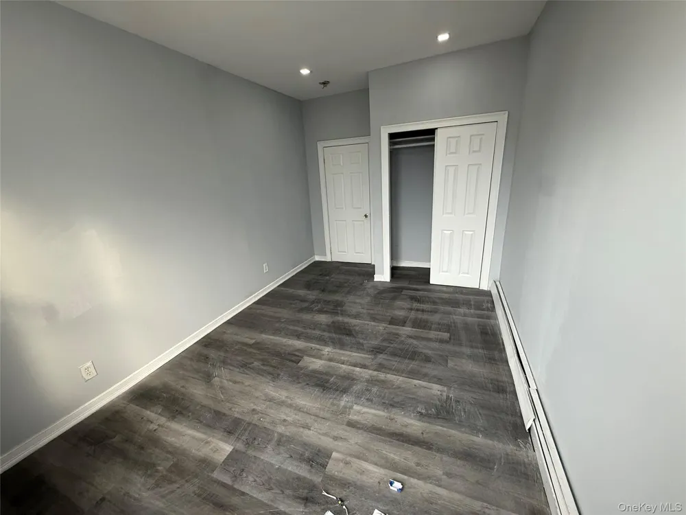21157 Jamaica Avenue #2F Queens Village, NY 11428
