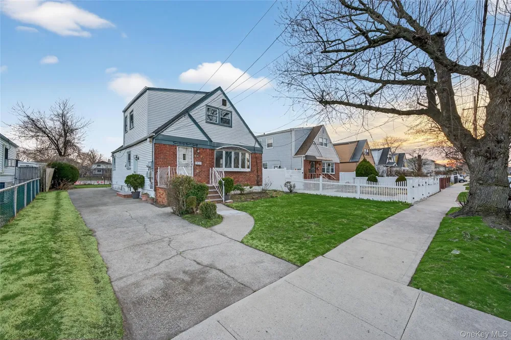24930 147th Road Rosedale, NY 11422