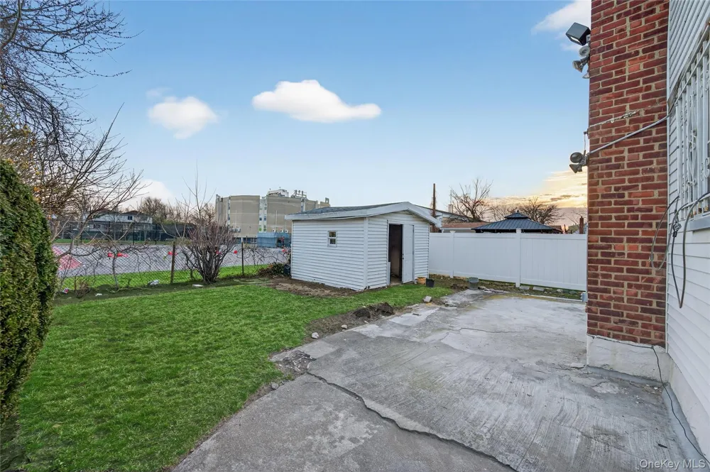 24930 147th Road Rosedale, NY 11422