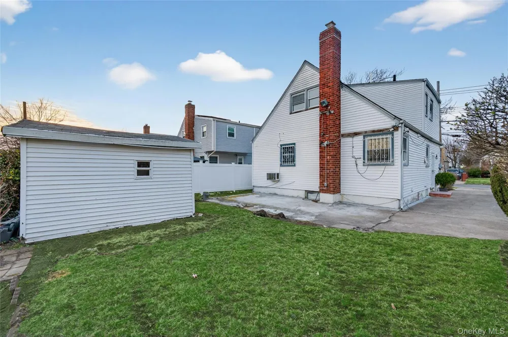 24930 147th Road Rosedale, NY 11422