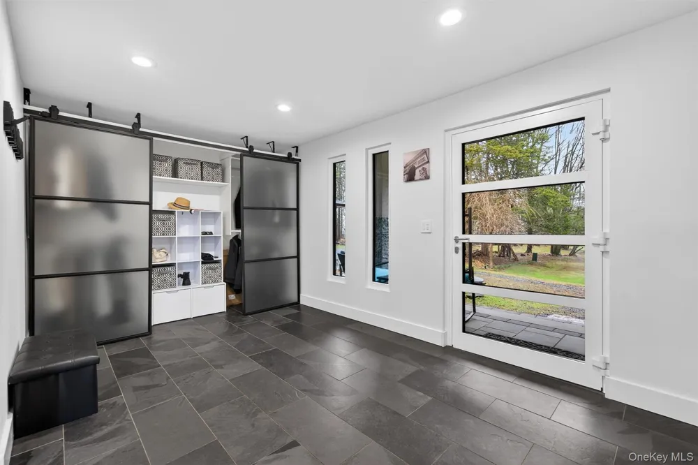 41 Sand Hill Lane Florida, NY 10921
