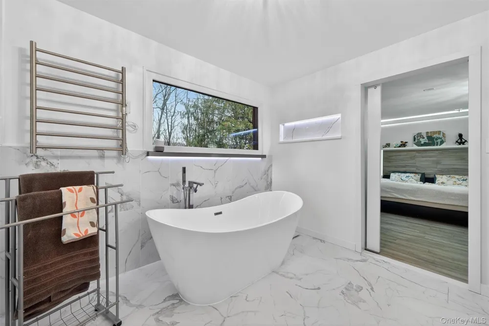 41 Sand Hill Lane Florida, NY 10921