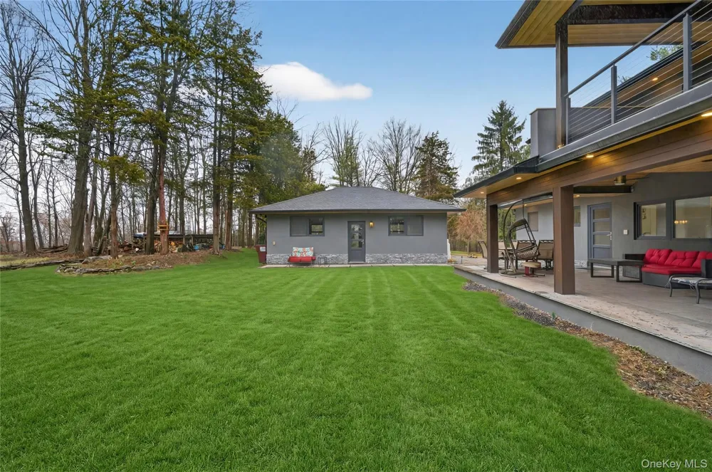 41 Sand Hill Lane Florida, NY 10921