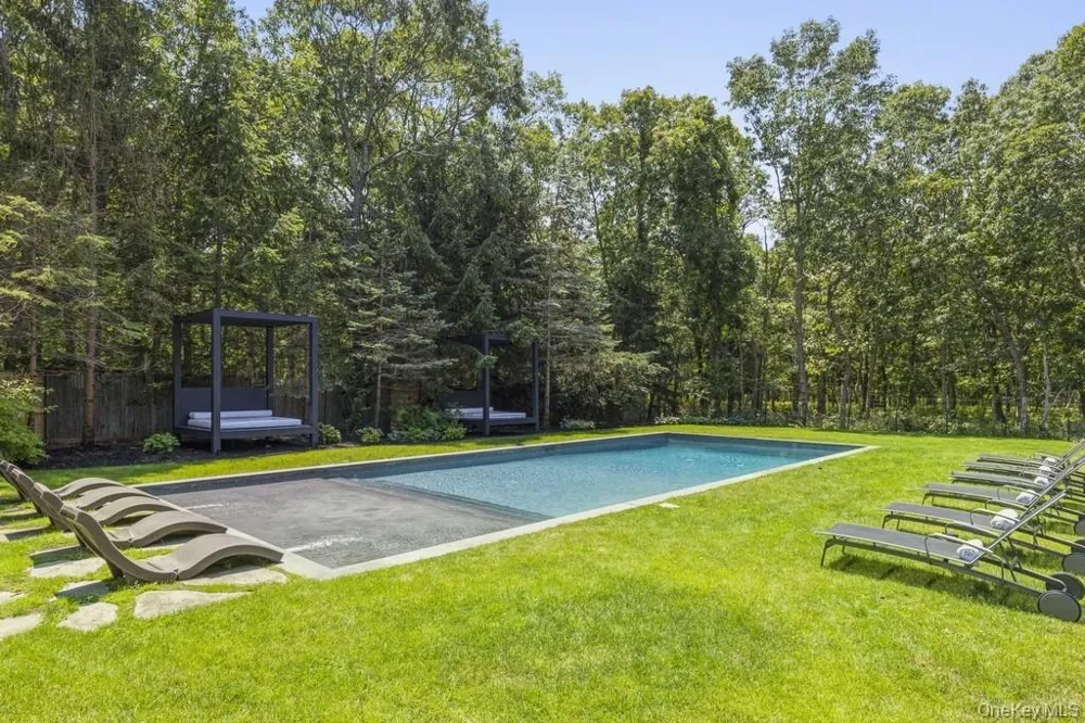 90 Denise Street Sag Harbor, NY 11963