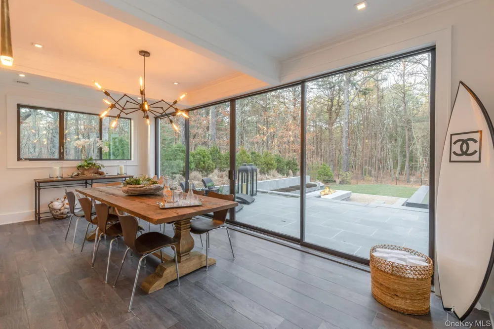 142 Six Pole Highway Sag Harbor, NY 11963