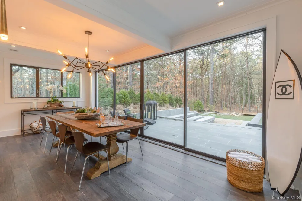 142 Six Pole Highway Sag Harbor, NY 11963