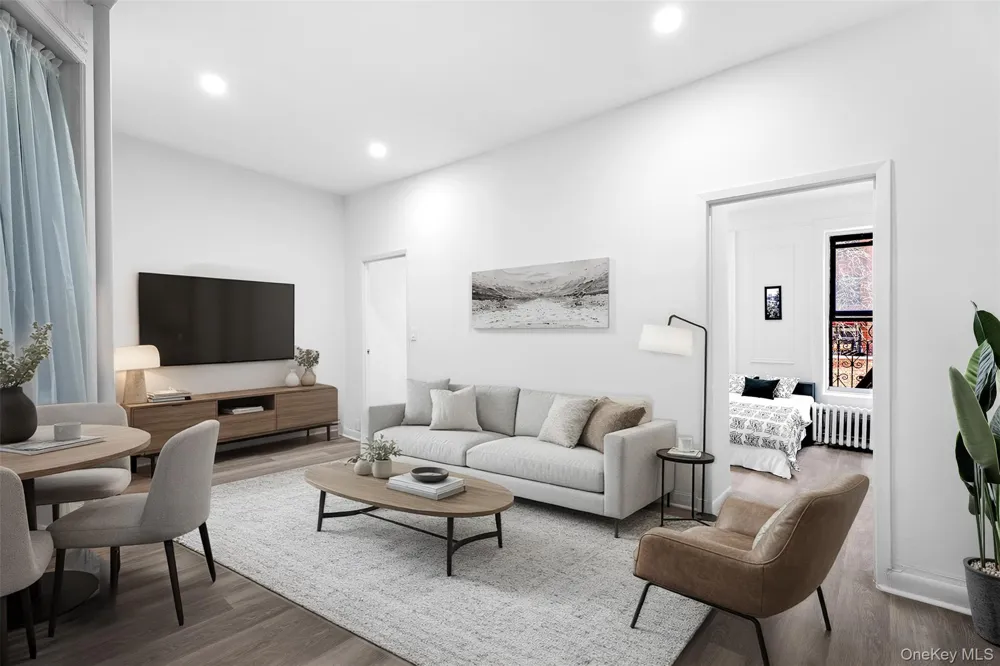 246 E 51st Street #8 New York (Manhattan), NY 10022