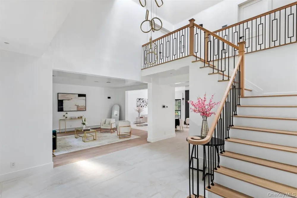 33 High Farms Road Old Brookville, NY 11545
