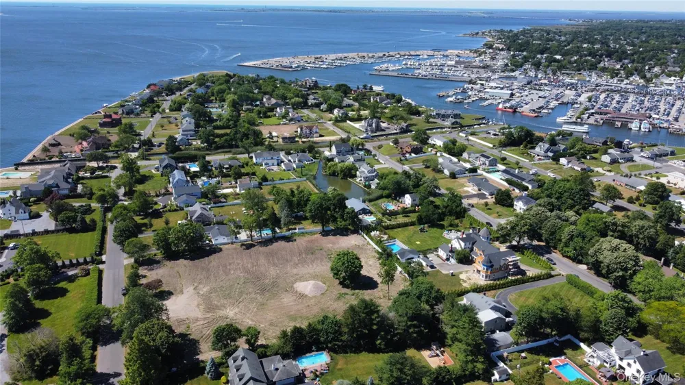 100A Awixa Avenue Bay Shore, NY 11706