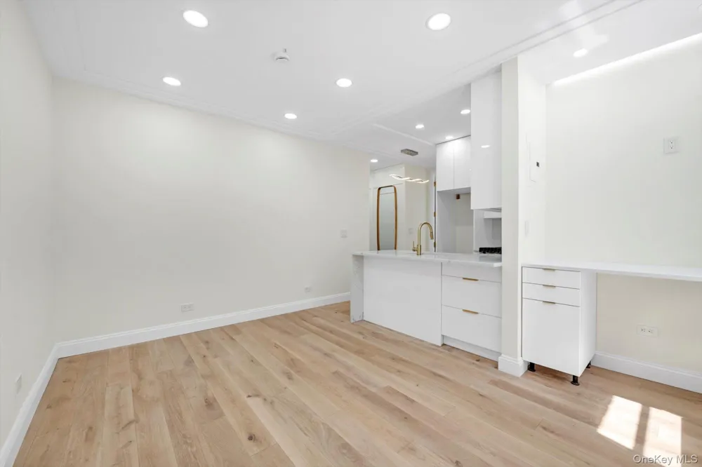 741 W End Avenue #4B New York (Manhattan), NY 10025
