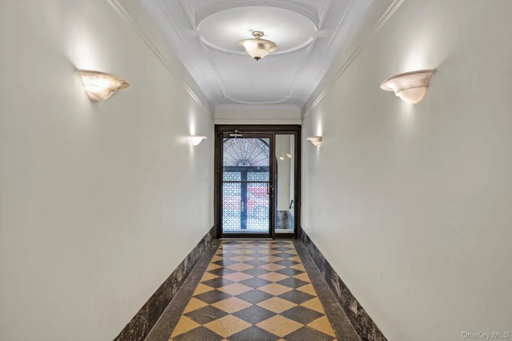 741 W End Avenue #4B New York (Manhattan), NY 10025