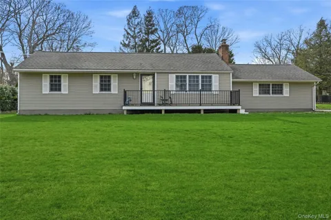 8 Kemswick Drive