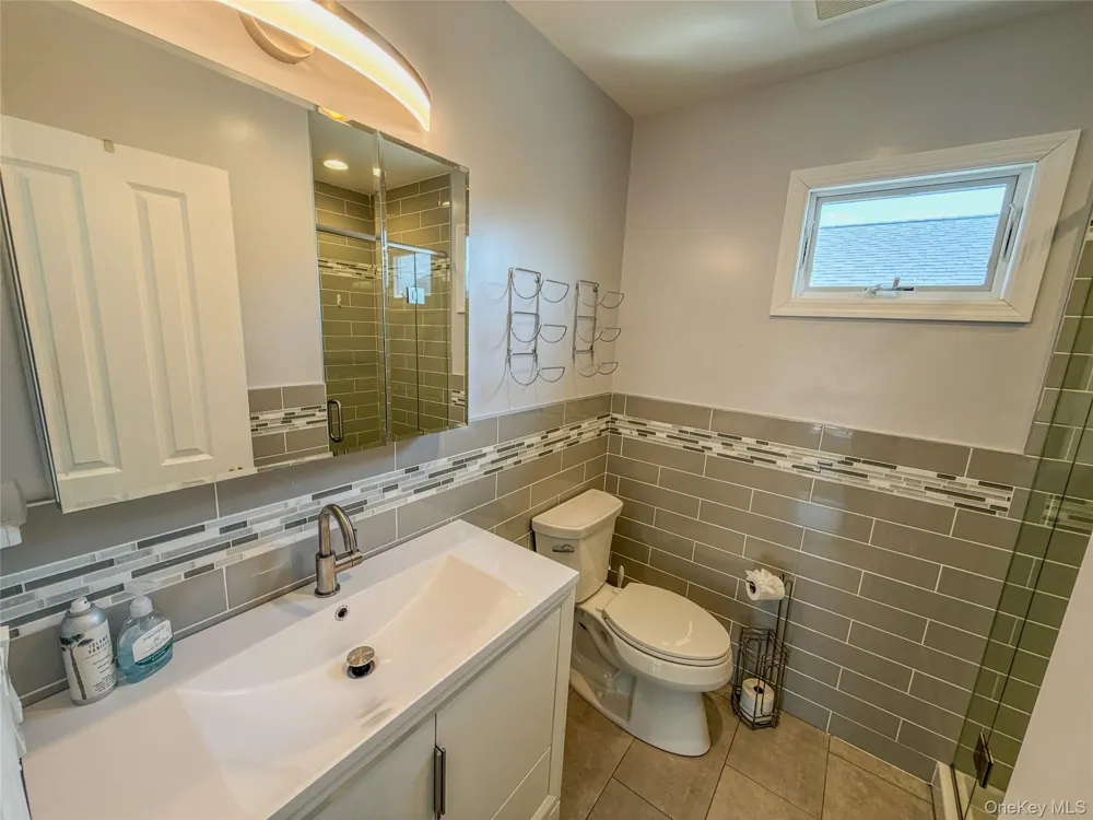 97 Cedarhurst Avenue Point Lookout, NY 11569