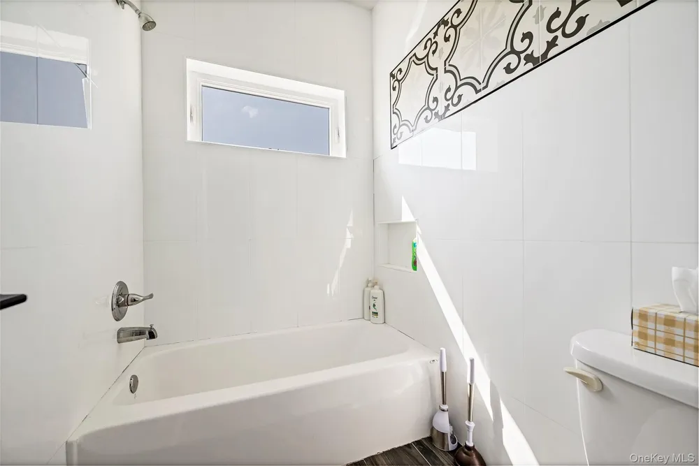 31 Walnut Ridge Lane Bloomingburg, NY 12721