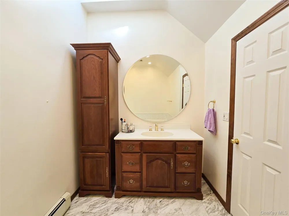 43 Fort Hill Road Huntington, NY 11743