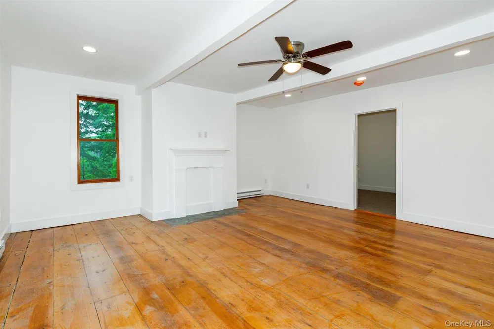 681 ROUTE 216 #1 Poughquag, NY 12570