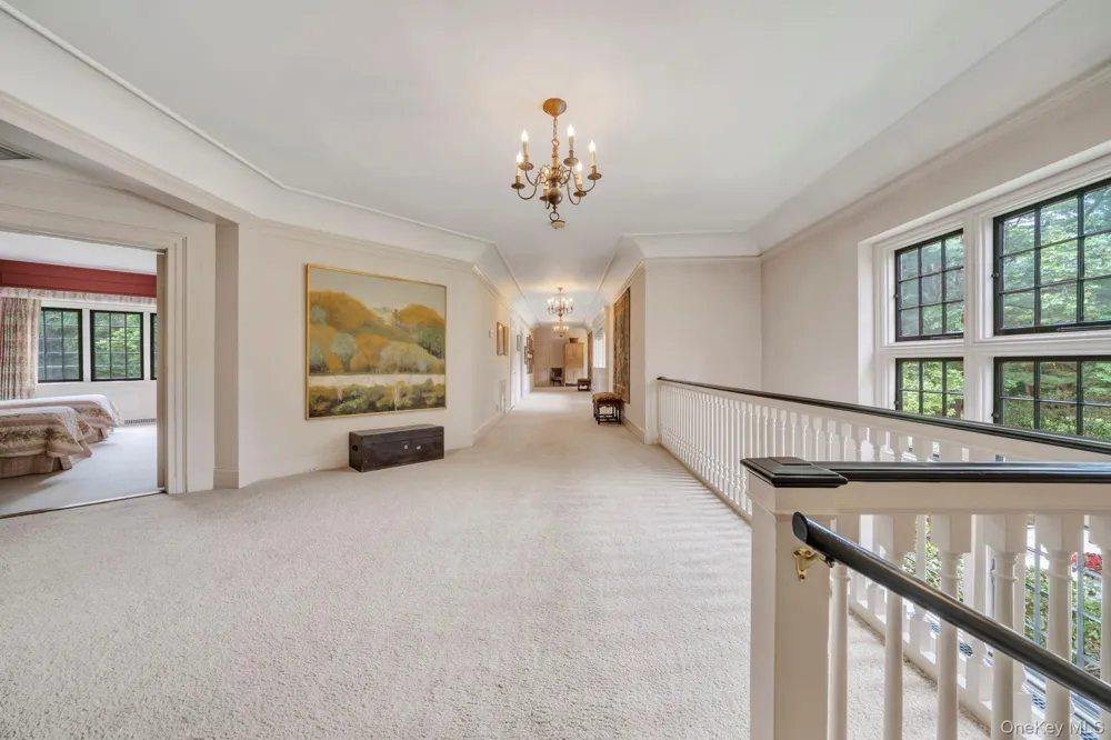 95 Piping Rock Road Locust Valley, NY 11560