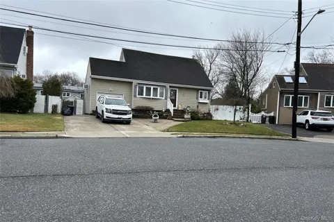 34 Karen Street
