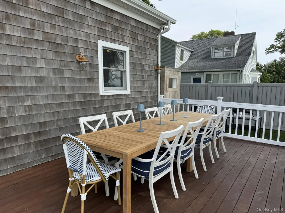 1429 Peconic Bay Boulevard Jamesport, NY 11947