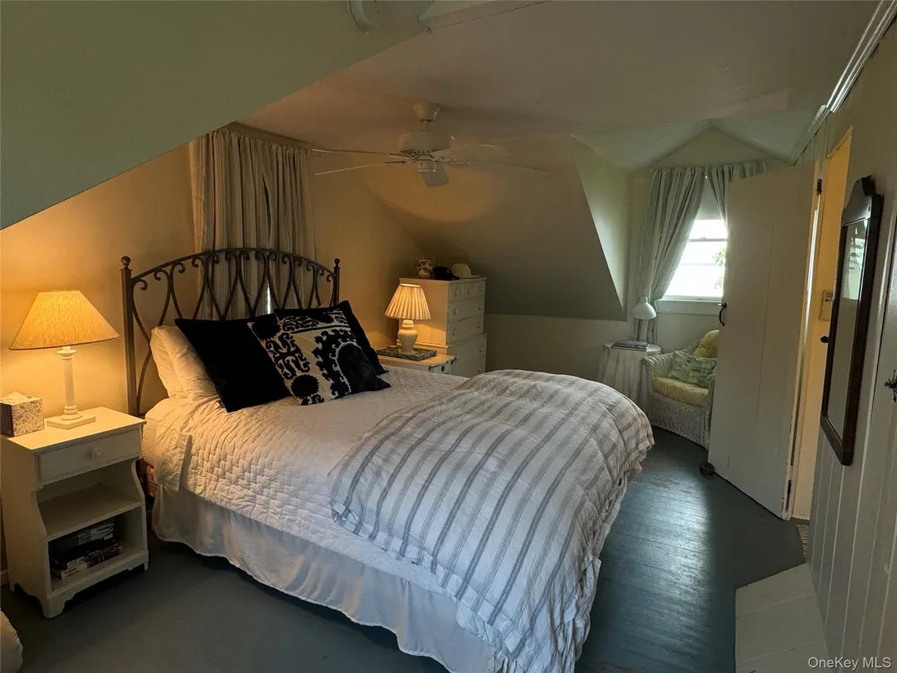 1429 Peconic Bay Boulevard Jamesport, NY 11947