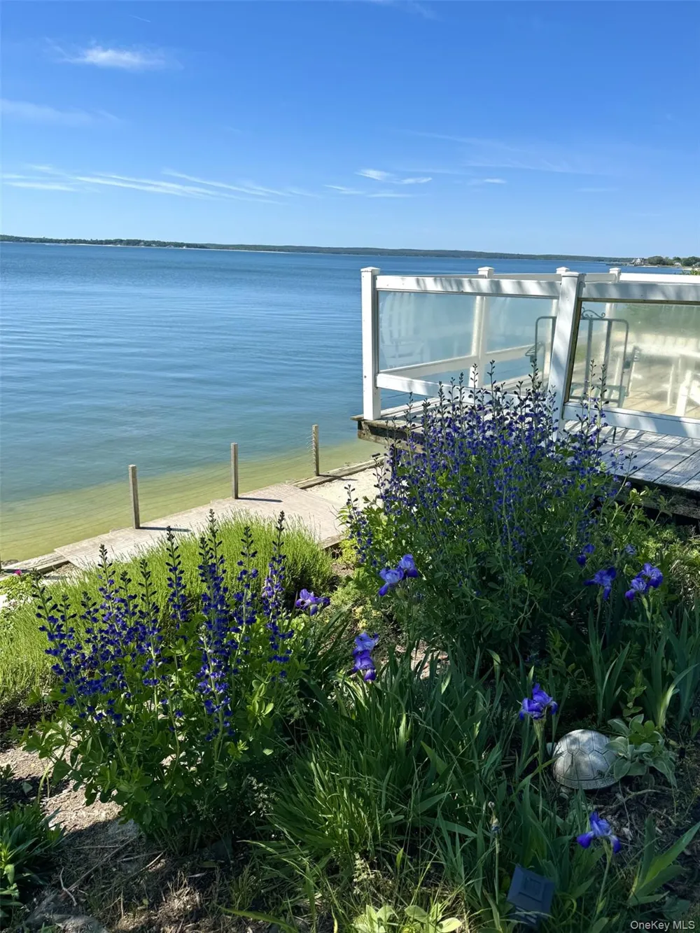 1429 Peconic Bay Boulevard Jamesport, NY 11947